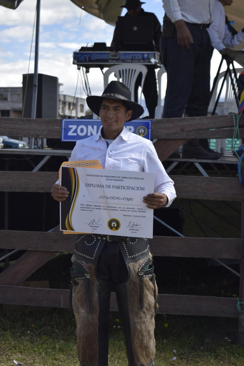 WhatsApp Image 2025-11-17 at 20.41.58 (5)